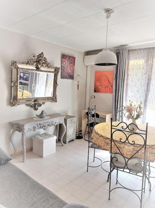Iafrate-Oksoleil Apartamento Villefranche-sur-Mer Exterior foto